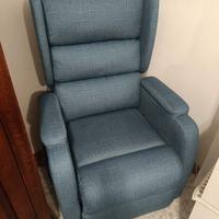 Poltrona motorizzata per anziani 