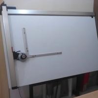 Tavolo da disegno con tecnigrafo Neolt