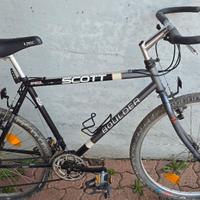 Mountan bike Scott Boulder