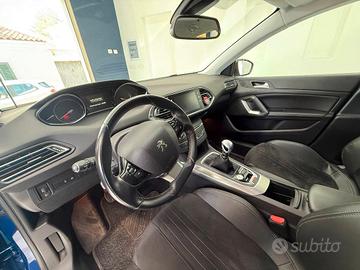 Peugeot 308 Peugeot 308 1.6 BlueHDi Allure S&S 120