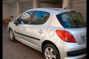 PEUGEOT 207  5 P. GAS GPL CON 159.000 kilometri 