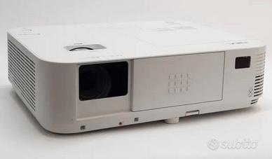Proiettore NEC FHD 4000 lumen forte luce 10.000 h