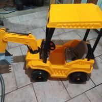 escavatorino a batteria 