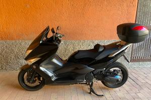 Yamaha TMax 500