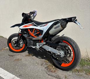 Ktm 690 smc-r 2019