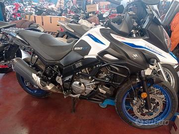 Suzuki V Strom DL 650 BASE