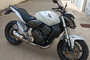 Hornet 600 abs