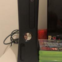 Xbox 360 da collezione con 5 giochi