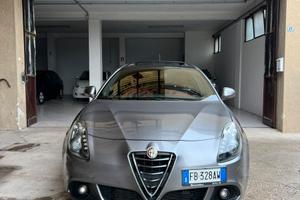 Alfa Romeo giulietta Quadrifoglio Verde