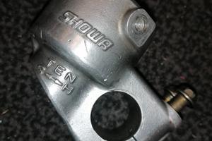 piedini ricambio showa