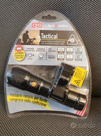 torcia tattica 