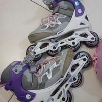 Roller blade bambina +caschetto omaggio 