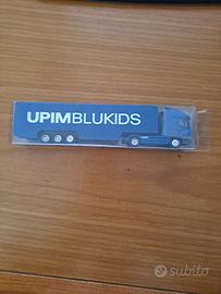 modellino camion IVECO STRALIS scritta UPIM