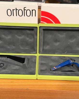Coppia di Ortofon concorde Dj E
