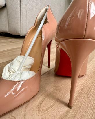 Christian Louboutin Hot Chick 100 Patent Nude