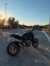 Honda Cb650 r