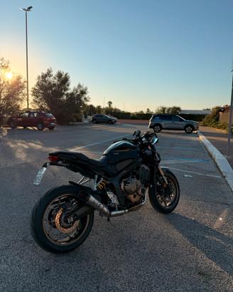 Honda Cb650 r