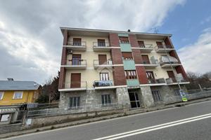 MONOLOCALE A LANZO TORINESE