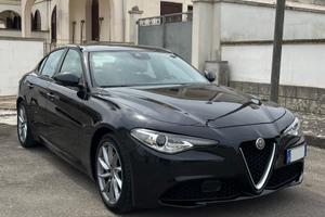 Alfa Romeo Giulia 2.2 Diesel 160 CV