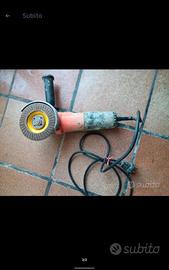 Smerigliatrice Black and Decker