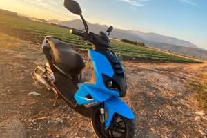 Peugeot speedfight 4 2t