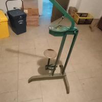 Tappatrice tappi sughero e sintetici