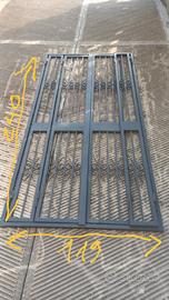 inferiata porta finestra in buono stato 240 x 119 