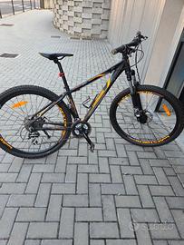 Bicicletta mountain bike 27,5
