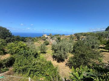 CASA INDIPENDENTE A AMANTEA