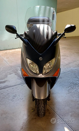 Scooter T-max Yamaha,