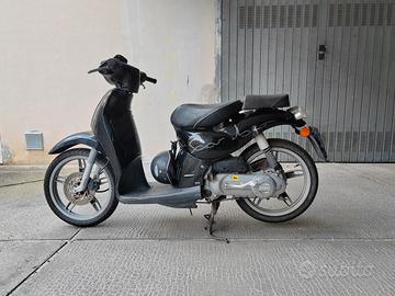 Scarabeo 50