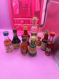 Vintage anni 80 lotto 8 mini liquori vari