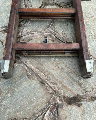 Scala in legno a sfilo 2 tronchi
