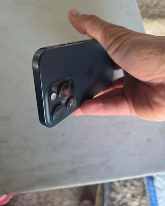 iPhone 15 pro 256 gb