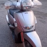Aprilia scarabeo 300