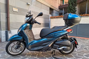 Piaggio Beverly 300