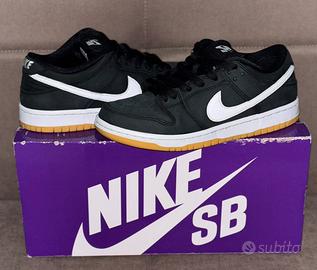 Nike Dunk SB Black Gum