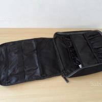 Wash Bag The City- Nuova mai usata, colore nero