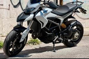 Ducati Hyperstrada 821 - 2014