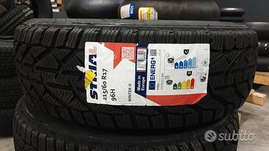 Pneumatici Invernali Strial 215/60 R17 96H
