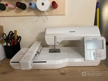Macchina per ricamo Brother Innovis NV880E-nuova