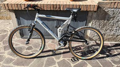 Mountain Bike Scott 26