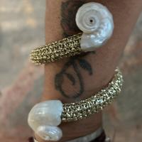 Collana e bracciale in filo metallico