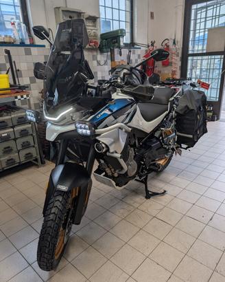 Cf Moto 800MT