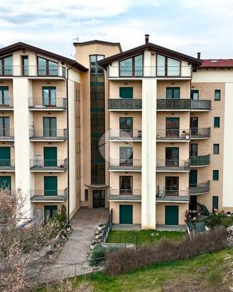 4 LOCALI A L'AQUILA