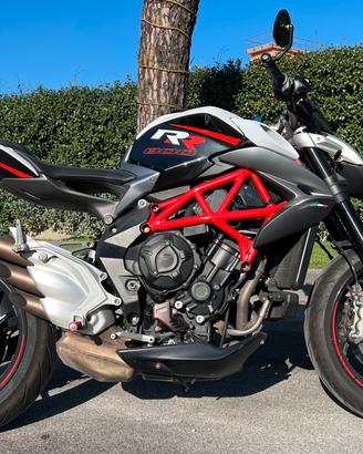 MV Agusta Brutale 800RR - 140 cv