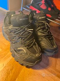 Balenciaga track