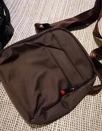 Borsello uomo a tracolla 