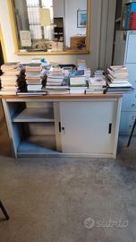 scaffale  come da foto 