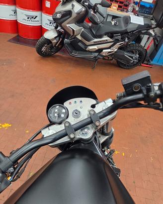 Suzuki GSF 600 Bandit EUROSCOOTER esamino permuta 